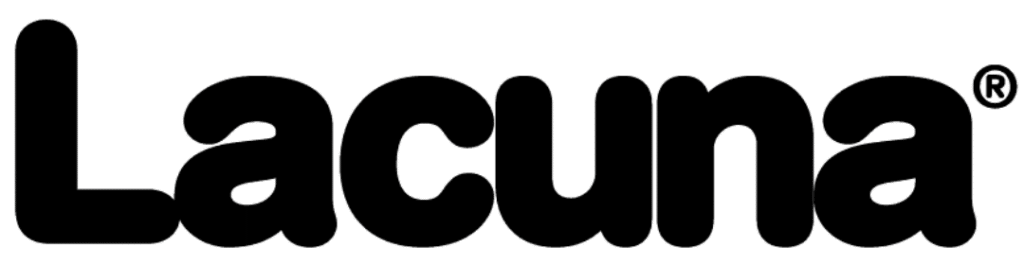 Elegant træramme til vindue i moderne boligindretning.