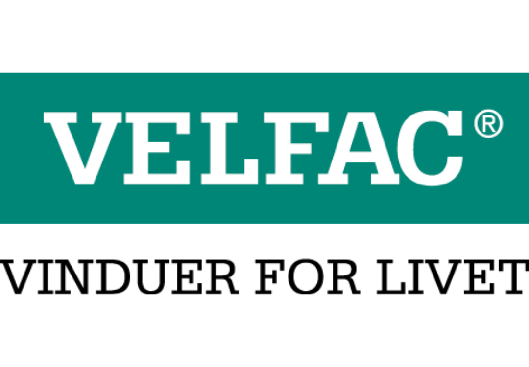 Elegant vinduesløsning med moderne design og energieffektive elementer.