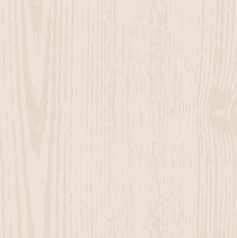 Lyst trævæg med naturlig åretegning og lys farvetone.